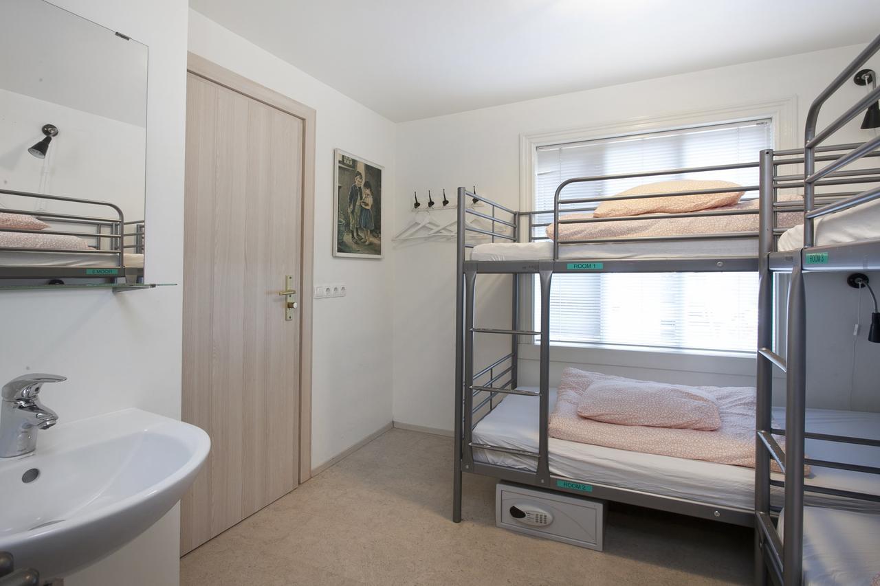 101 Hostel Рейкьявик Экстерьер фото